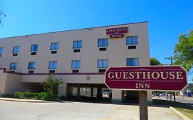 Guest House Inn Medical District Near Texas Tech Univ